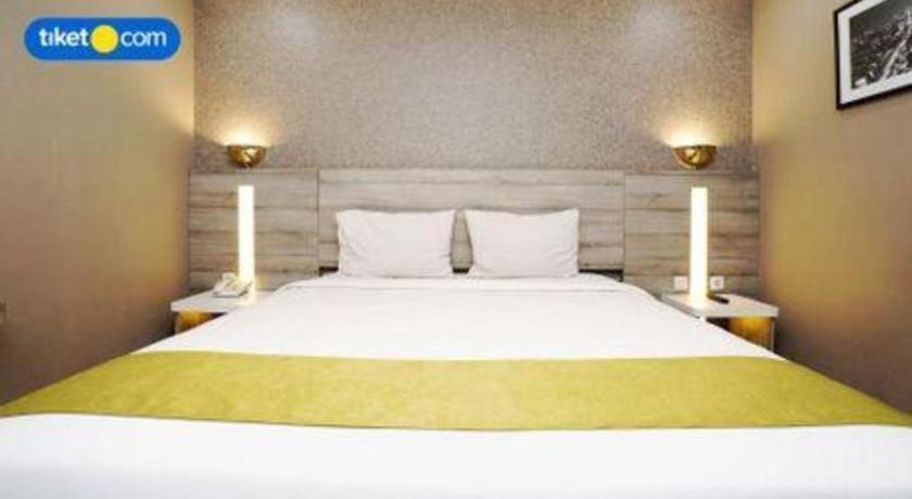 Dpalma Hotel Bandung Exterior photo