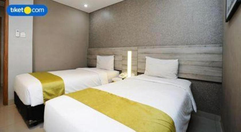 Dpalma Hotel Bandung Exterior photo